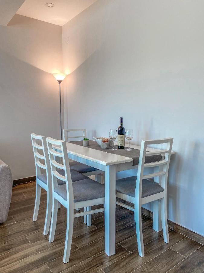 Timea Apartment ティヴァト エクステリア 写真