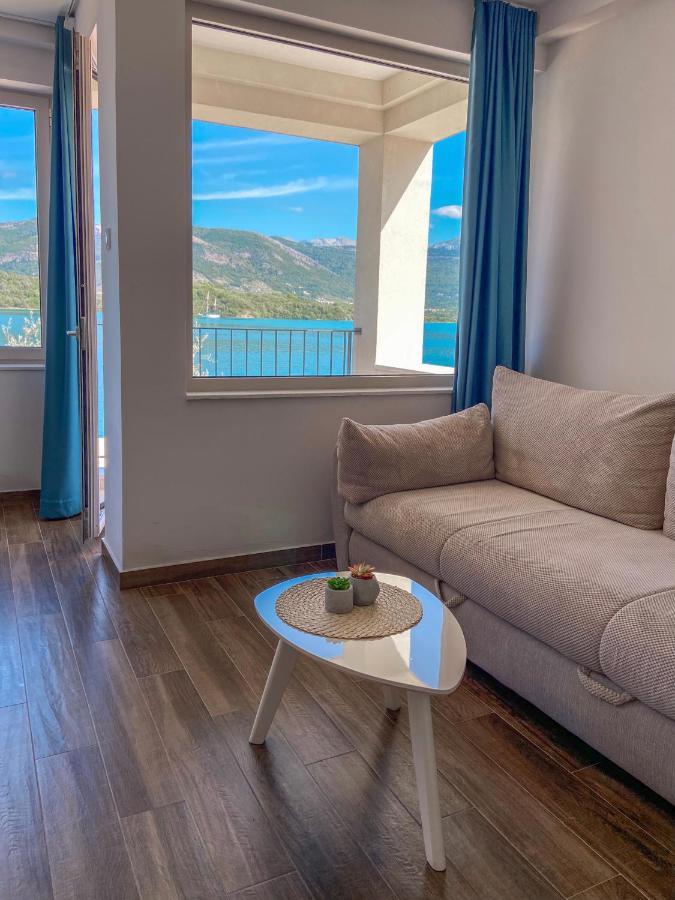 Timea Apartment ティヴァト エクステリア 写真